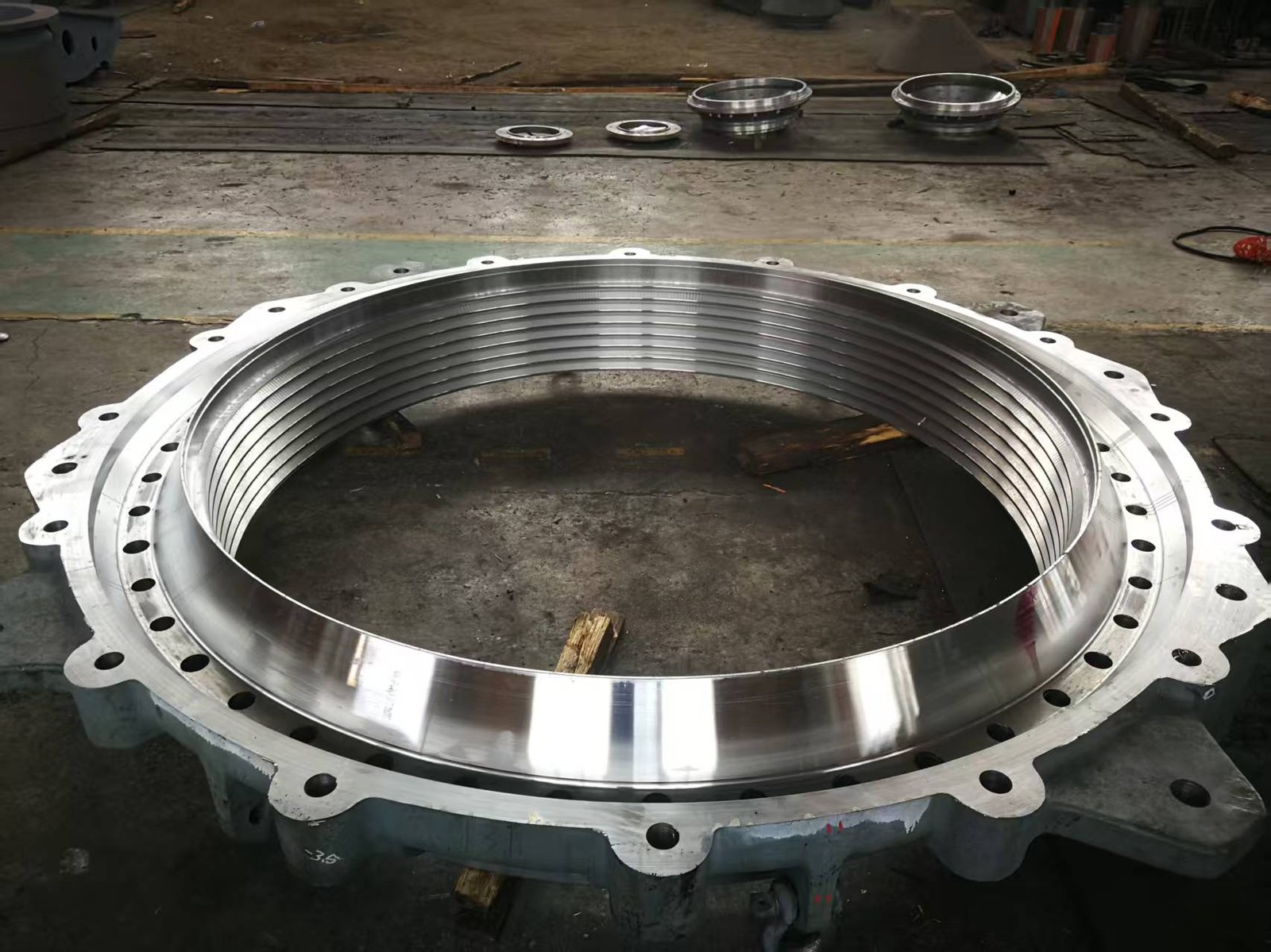 Crusher Main Frame Assembly — Mining Equipment